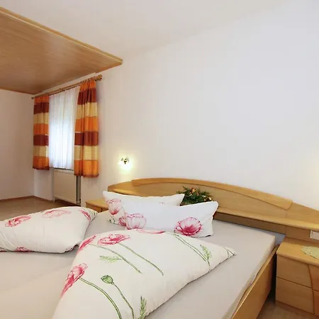 Hauser 2 Appartement
